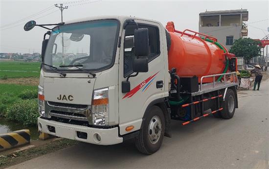 Xe hút  chất thải 6 khối JAC